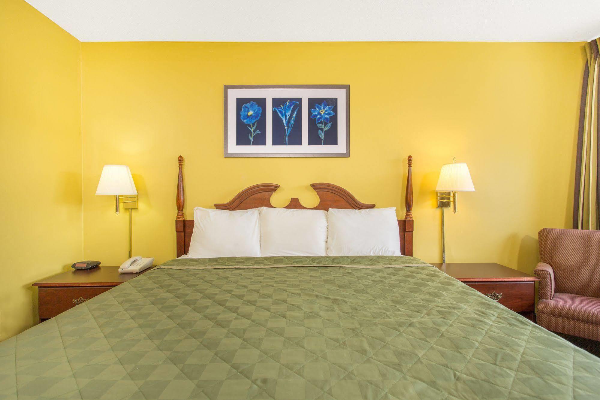 Knights Inn Roanoke Kültér fotó