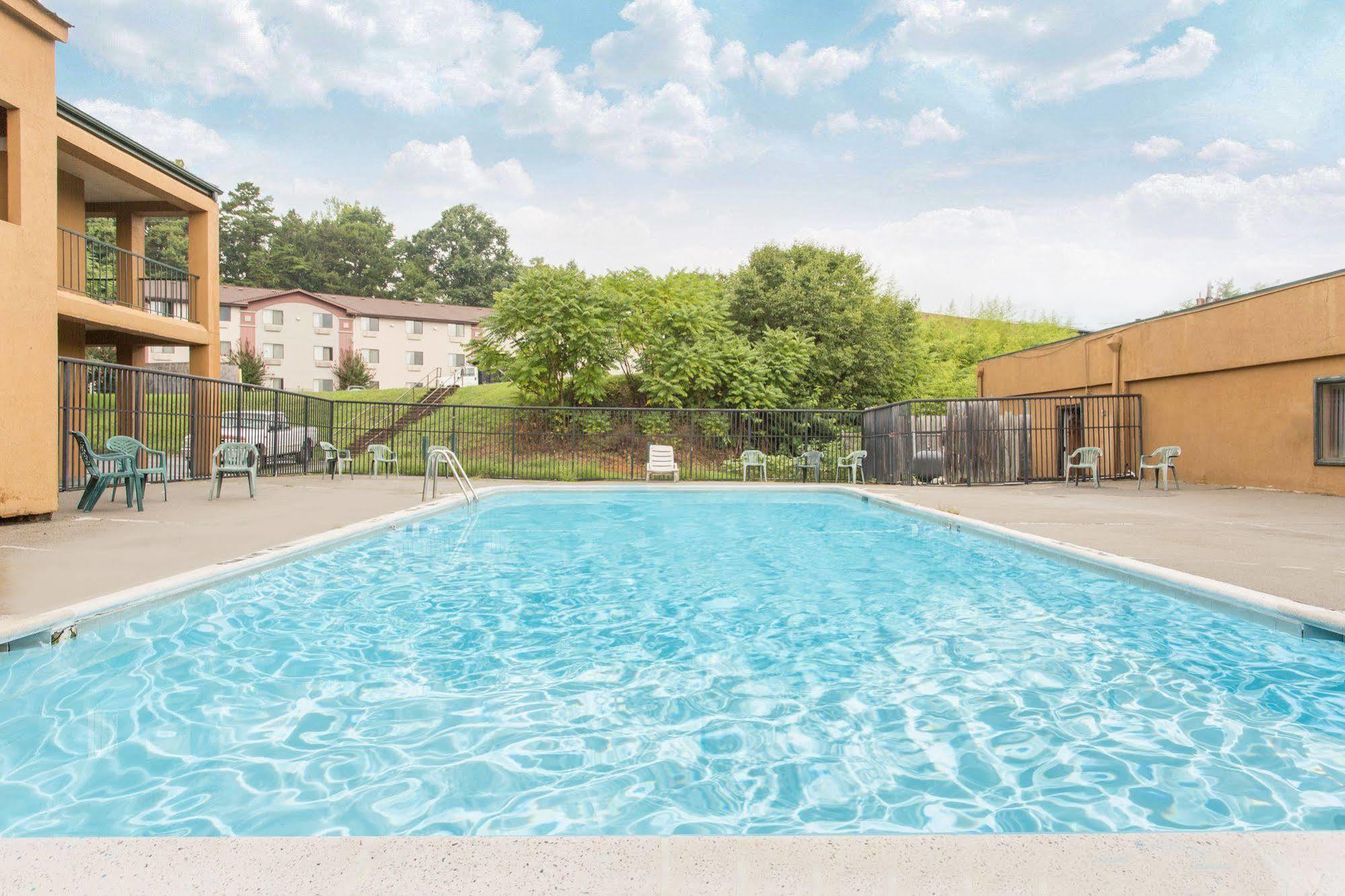 Knights Inn Roanoke Kültér fotó